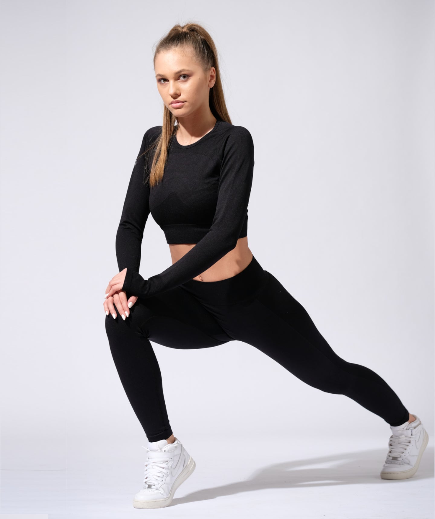 EdgeFlex Black Triangle Cut-Out Crop Top – Fitkitty Culture Athleisure Wear,  Yoga Wear & Leggings